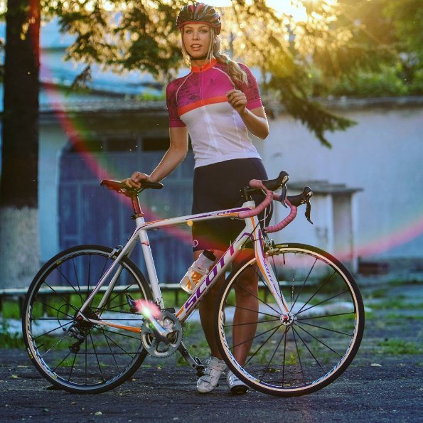 Ladies cycling kit